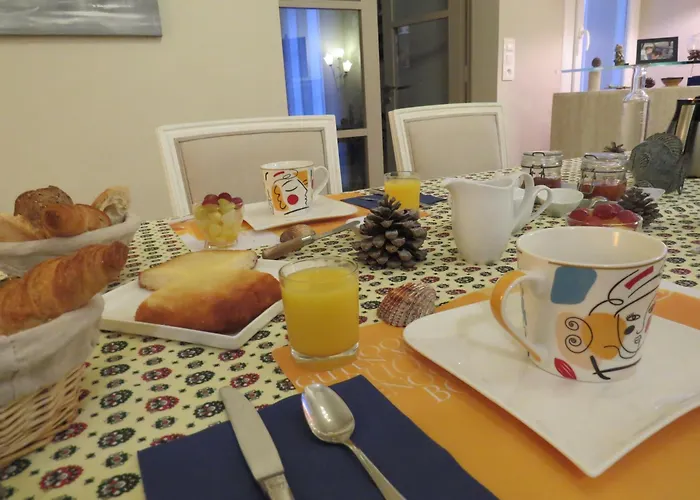 Konukevi Le Castel 3*